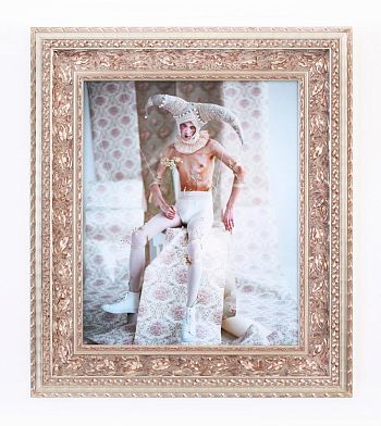 Чтобы узнать правила жизни, нужно постоянно носить невероятные шляпы