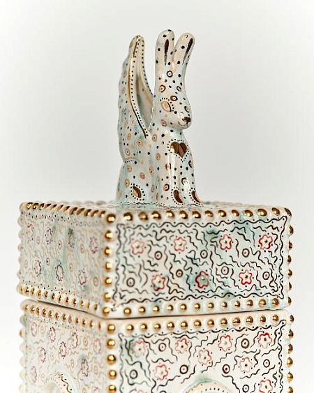 Ларь Заяц Летунец и Ларь для дороговалютных сокровищ